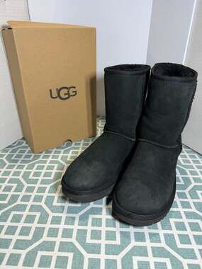 UGG Classic Short II Black Suede Winter Boots.